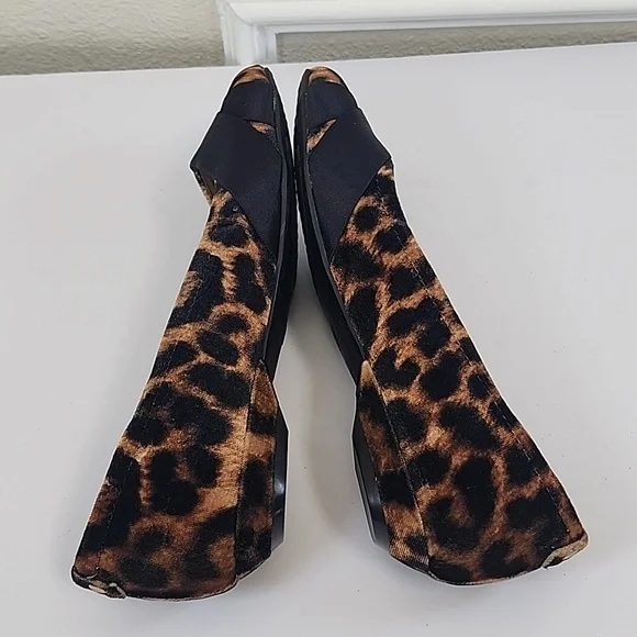 ND New Direction Rhemy Leopard Cheeta Print Women's Flats Shoes Size 7.6 - Picture 5 of 10